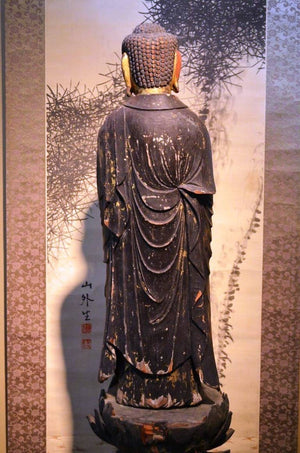 Japanese Muromachi Period Amitabha Buddha Gilt and Carved Wood Statue (6719680774301)