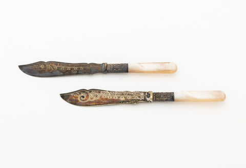 Pair of Victorian Silver Plate and Mother-of-Pearl Fish Knives