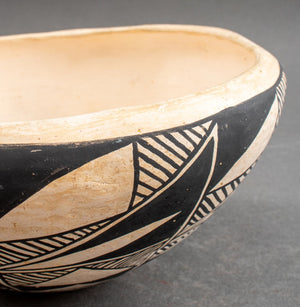 Linda Concho, Acoma Pueblo Pottery Bowl (8892125118771)