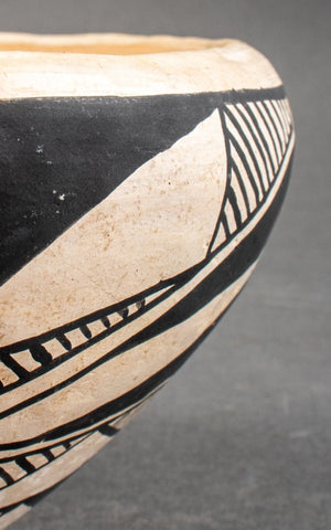 Linda Concho, Acoma Pueblo Pottery Bowl (8892125118771)