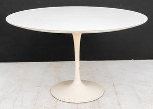 Eero Saarinen Round Tulip Dining Table (9423722348851)