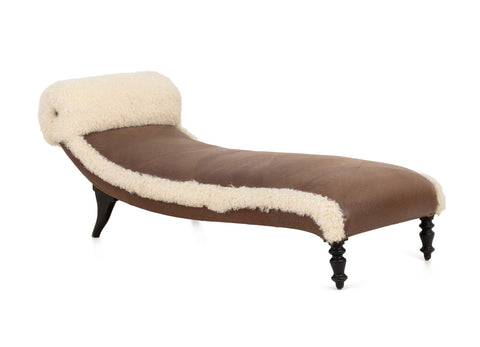 Modern Embossed Leather and Flokati Chaise Longue
