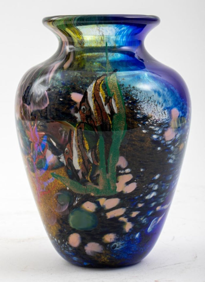 Art Glass Vase With Marine Scenes