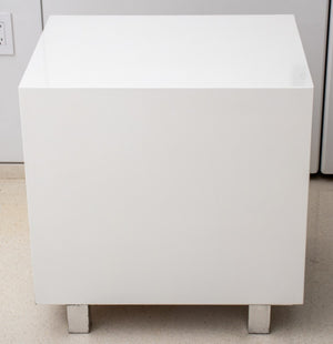 Modern White Lacquer Bedside Tables, Pair (8275726762291)