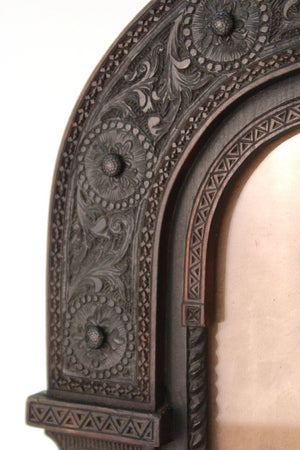 Aesthetic Movement Carved Wood Moorish Style Picture Frame detail  (6719934955677)