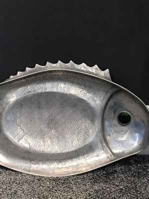 Arthur Court Aluminum Gem Stone Eye Decorative Fish Platter (6720000983197)