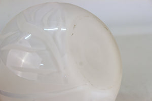 Bulb Vase in White Glass with Leaf Pattern bottom (6719844712605)