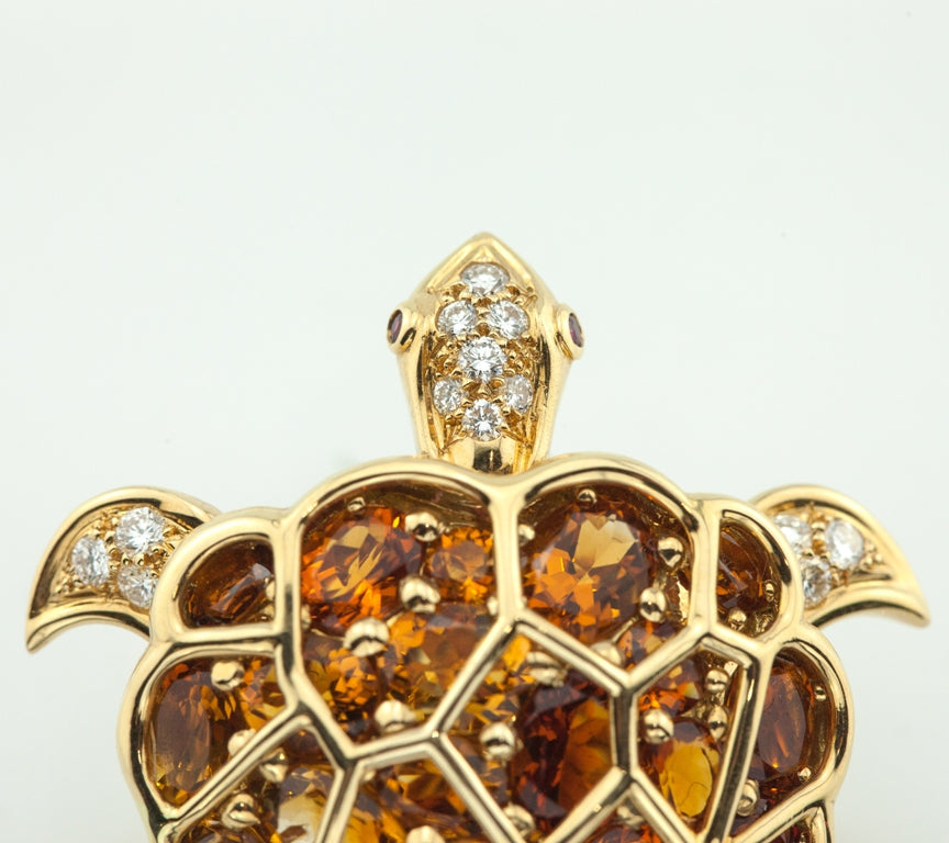 Chanel Sea Turtle Brooch with Citrine Shell in Yellow Gold-NYShowplace