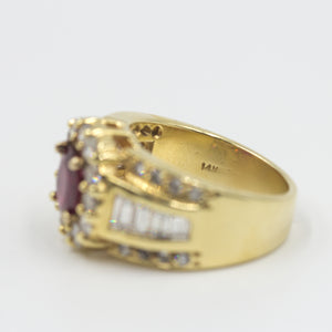 Vintage 14K Gold Ring with Ruby and Diamonds (6719984304285)