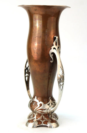Gorham American Art Nouveau 'Athenia' Silver Vase perspective (6719927746717)
