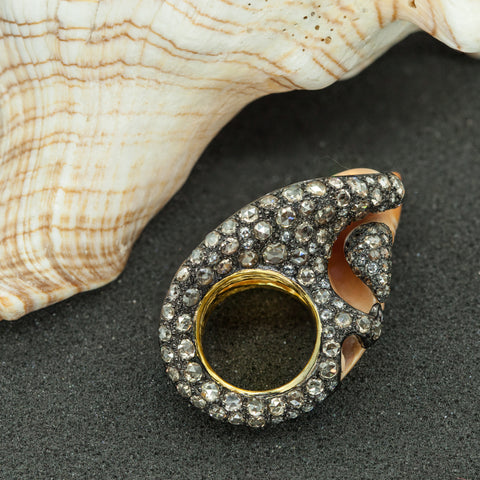 Lotus Arts de Vivre Gold Shell Ring with Diamonds