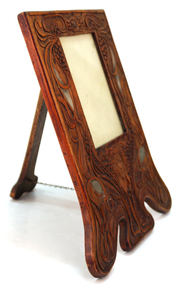 Tablette Art Nouveau vers 1900, fruitwood solide, incrus…