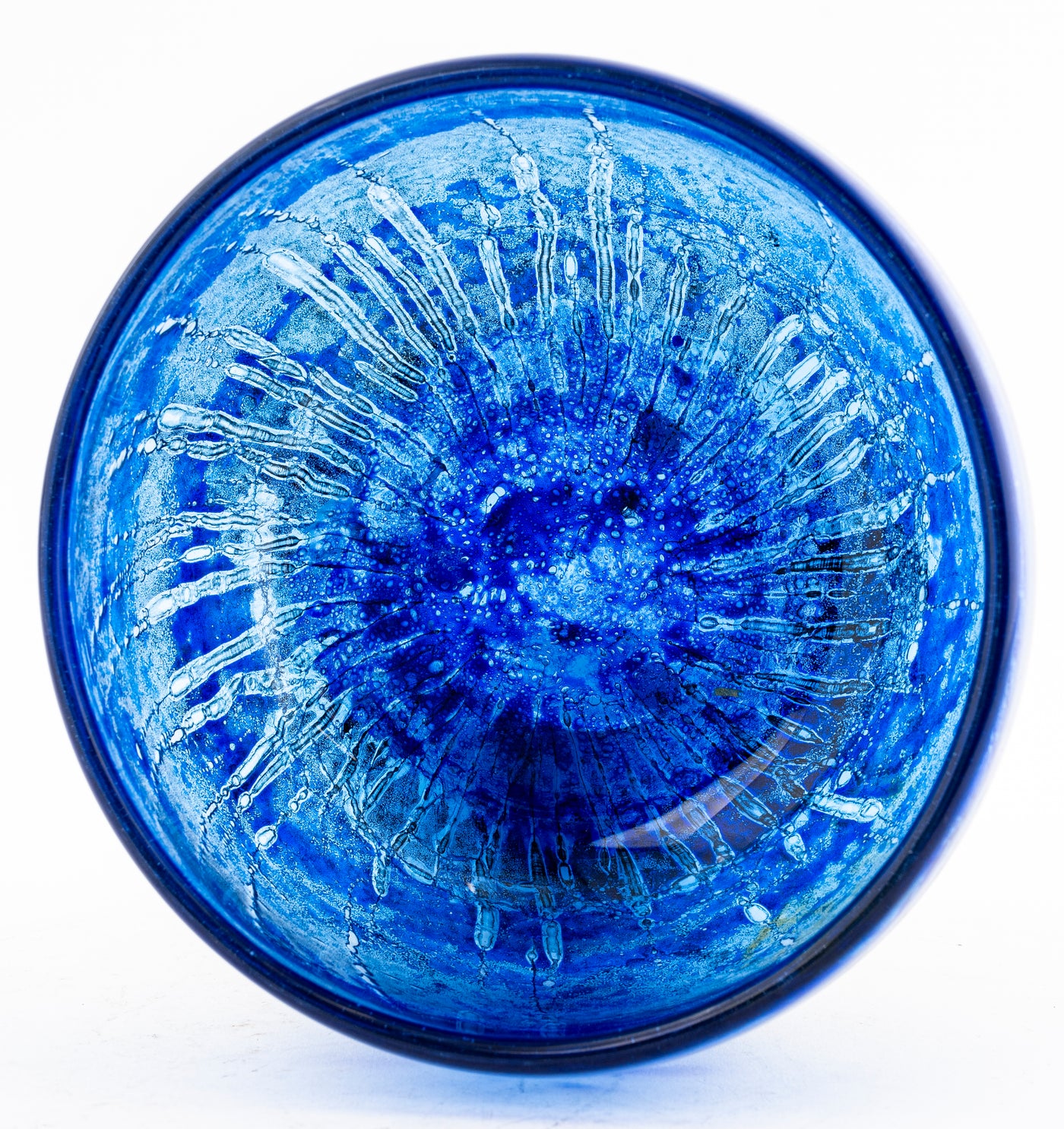 Goran Warff Kosta Boda Modern Crystal Bowl – Showplace