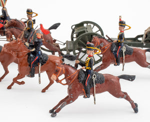 Britains Ltd Artillery Carriage & Lead Soldiers (8220755722547)