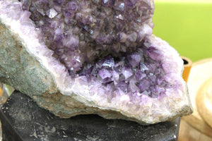 Quartz Crystal Geode Specimen (6720045318301)