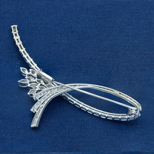 Vintage Brooch in Platinum with Diamonds Back View (6719958253725)