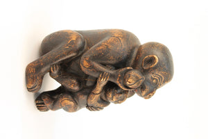 Sculpture of Monkey Family in Wood (6719744802973)